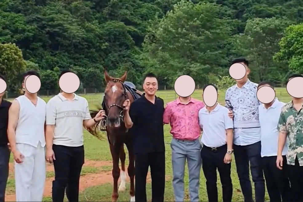 Hình ảnh trang trại “ngựa phi mỏi ngối” của ông trùm giang hồ xứ Thanh Vi ngộ -13.jpg