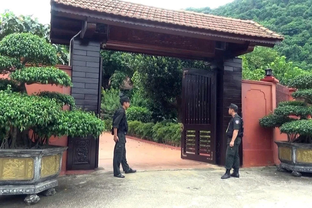 Hình ảnh trang trại “ngựa phi mỏi ngối” của ông trùm giang hồ xứ Thanh Vi ngộ -7.jpg