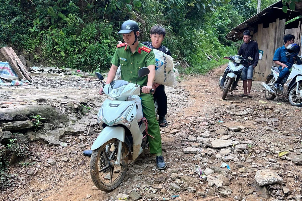 Toàn cảnh Thanh Hóa trong bão số 3 – Wipha nhiều nơi ngập sâu trong nước -11.jpg