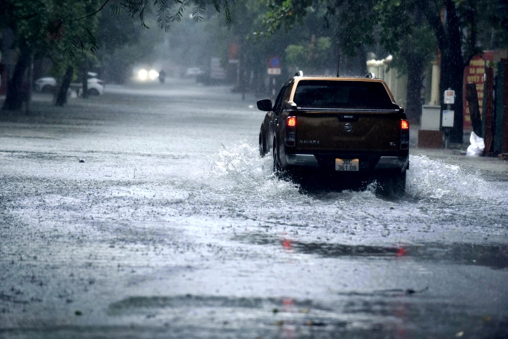 Toàn cảnh Thanh Hóa trong bão số 3 – Wipha nhiều nơi ngập sâu trong nước -7.jpg