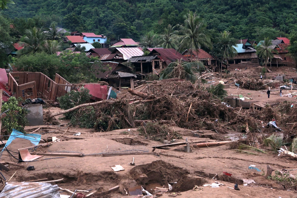 Cận cảnh tan hoang Mỹ Lý ở miền Tây Nghệ An sau thảm họa lũ quét -2.JPG