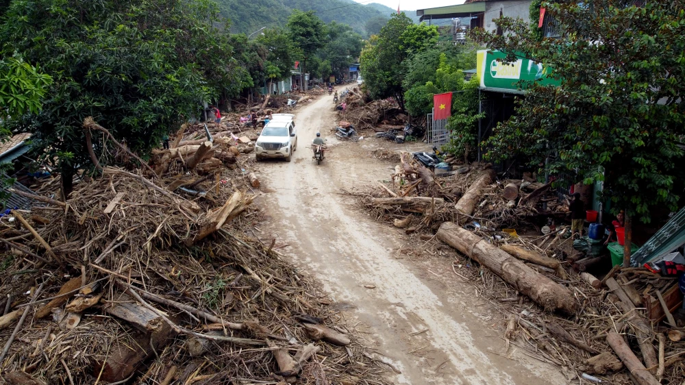 Lũ ở Miền Tây Nghệ An - 21.JPG