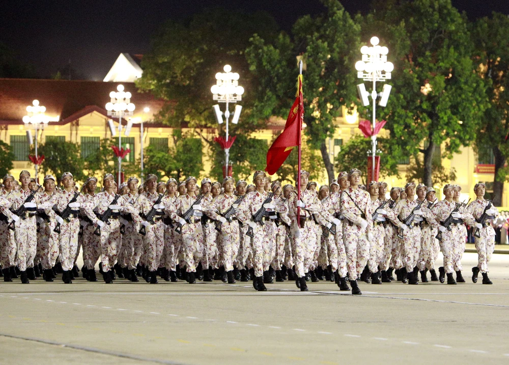 Hình ảnh khí phách Việt Nam trong đêm tổng diễu binh A80 giữa trời thu Hà Nội - 12.JPG