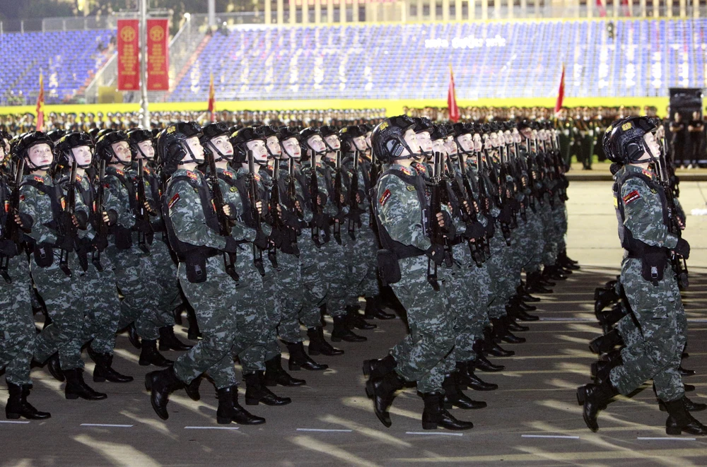 Hình ảnh khí phách Việt Nam trong đêm tổng diễu binh A80 giữa trời thu Hà Nội - 16.JPG