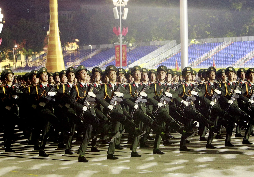 Hình ảnh khí phách Việt Nam trong đêm tổng diễu binh A80 giữa trời thu Hà Nội - 19.JPG