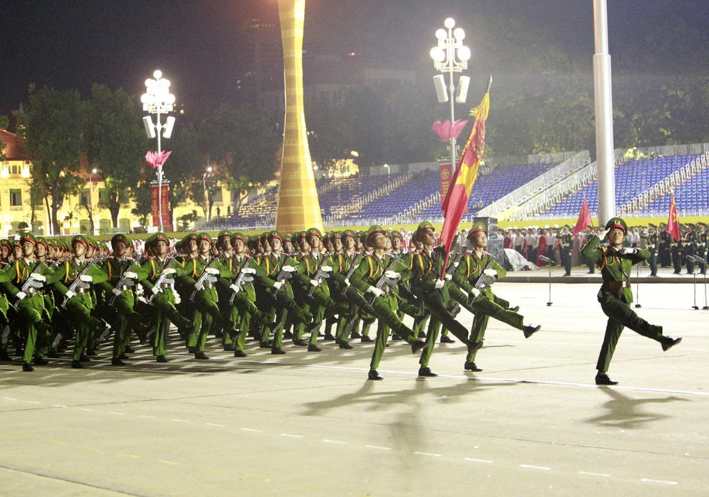 Hình ảnh khí phách Việt Nam trong đêm tổng diễu binh A80 giữa trời thu Hà Nội - 24.JPG
