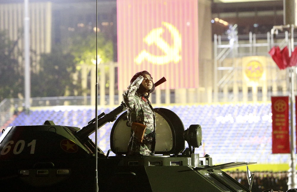 Hình ảnh khí phách Việt Nam trong đêm tổng diễu binh A80 giữa trời thu Hà Nội - 33.JPG