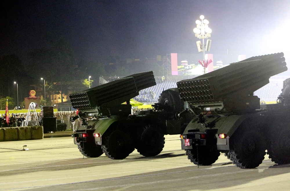 Hình ảnh khí phách Việt Nam trong đêm tổng diễu binh A80 giữa trời thu Hà Nội - 38.JPG