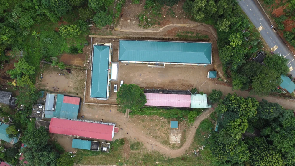 Trường Phổ thông Dân tộc bán trú THCS xã biên giới Pù Nhi-13.JPG