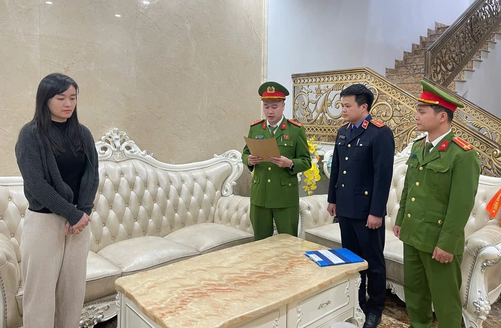 Tiệm vàng Kim Chung-.jpg