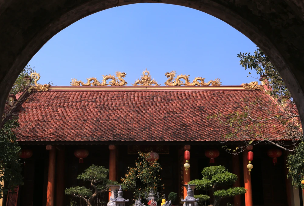 Toàn cảnh di tích quốc gia huyệt đạo Am Tiên - Đền Nưa trước khi chỉnh trang -12.JPG