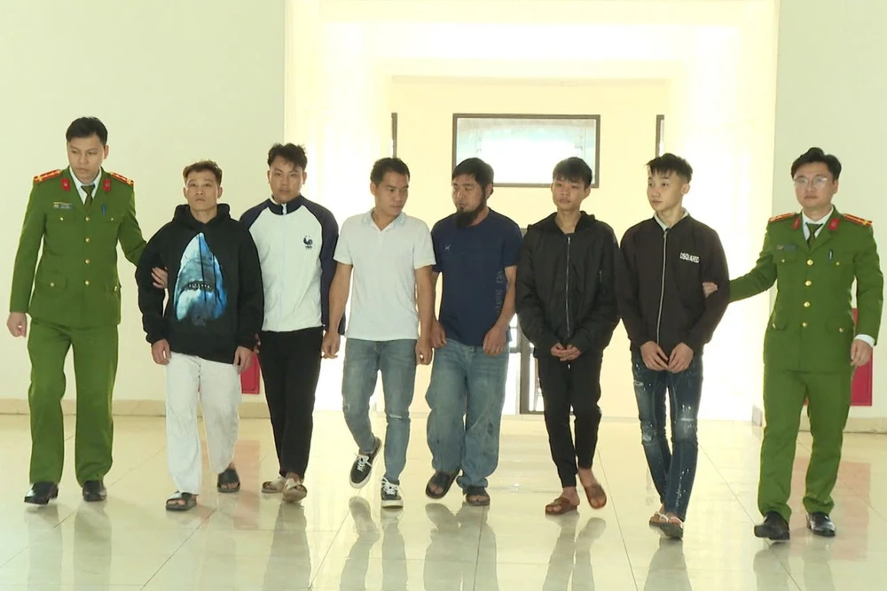 Tung tin bị công an đánh người ngất xỉu, hàng chục đối tượng bị triệu tập-2.jpg