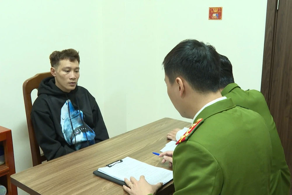 Tung tin bị công an đánh người ngất xỉu, hàng chục đối tượng bị triệu tập-.jpg