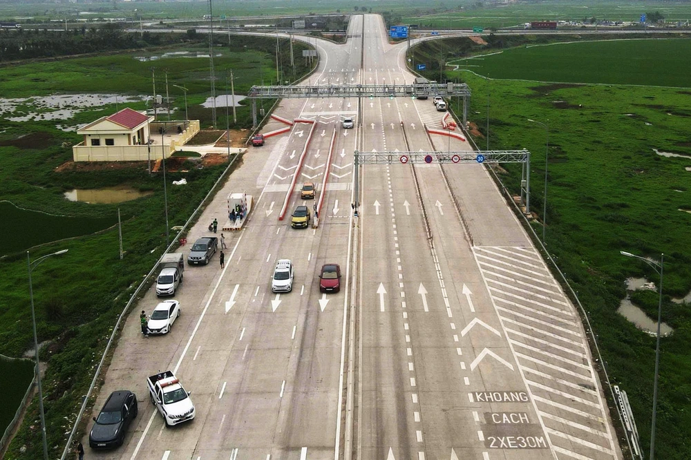 Trạm Thu Phí Cao Tốc Bắc Nam Qua Thanh Hóa-5.jpg