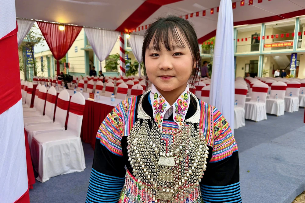 Niềm vui của học sinh vùng biên trong ngày khởi công trường nội trú liên cấp-14.jpeg