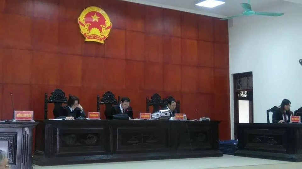 Xử phúc thẩm vụ buôn lậu 7.700 tấn dầu diezel ảnh 2