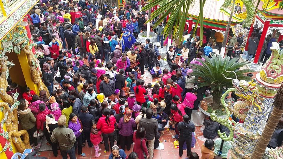 Ùn ùn tìm “Mẫu nghi thiên hạ” ở phủ Mẫu The ảnh 2