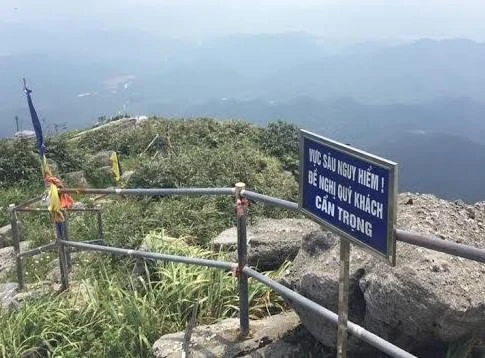 Khu vực nạn nhân rơi xuống đã được cảnh báo là khu vực nguy hiểm