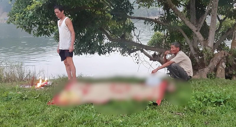 Thi thể em P sau khi được tìm thấy. Ảnh: L.M