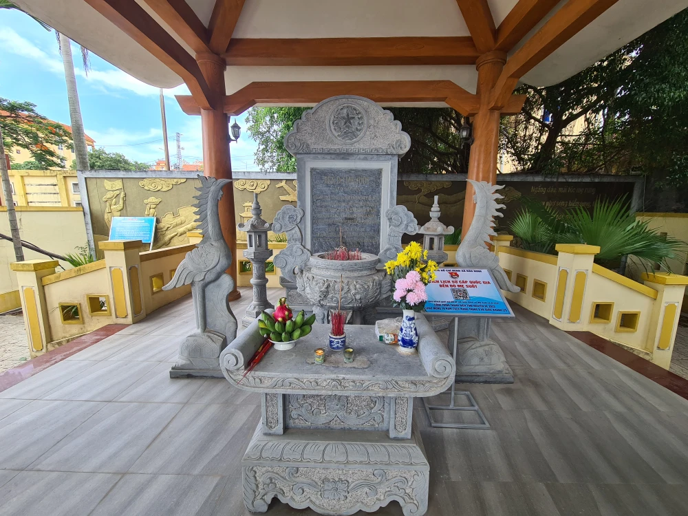 "Bến đò Mẹ Suốt" được công nhận là Di tích lịch sử cấp Quốc gia ngày 22-1-1992. Ảnh: B.T