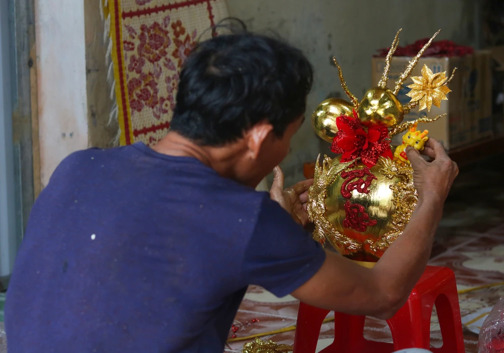 Nhung-qua-dua-dat-vang-hut-khach-ngay-Tet-o-Quang-Binh (2).JPG