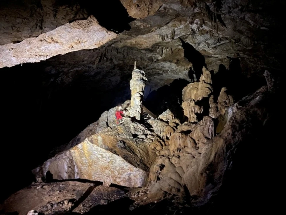 Screenshot_20240414-141059_Bo Mi.jpg