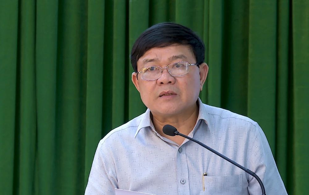 Quảng Bình: Chủ tịch UBND thị xã Ba Đồn viết đơn xin nghỉ việc