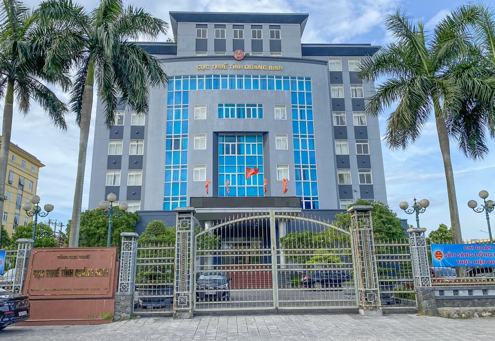 Cưỡng chế gần 1.600 tỉ đồng với các doanh nghiệp nợ thuế tại Quảng Bình