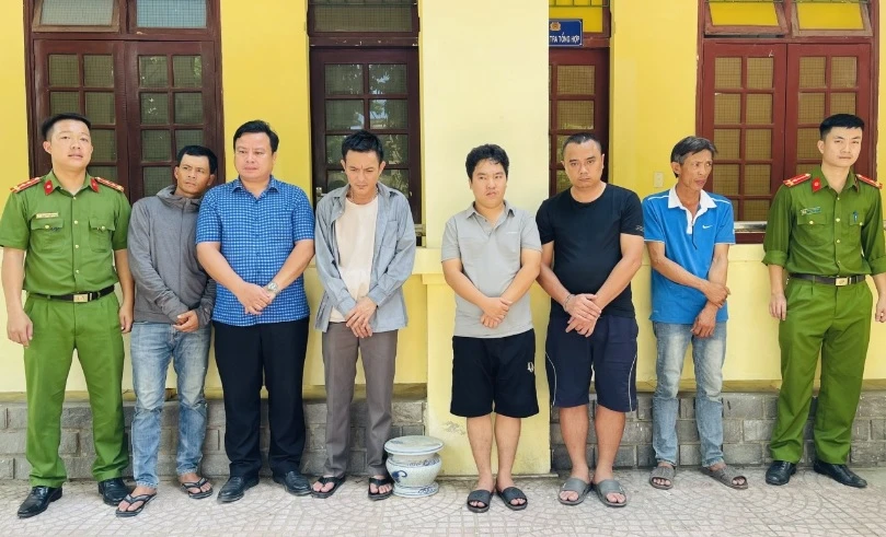 Công an 4 tỉnh phối hợp triệt phá đường dây đánh bạc trên Bong88