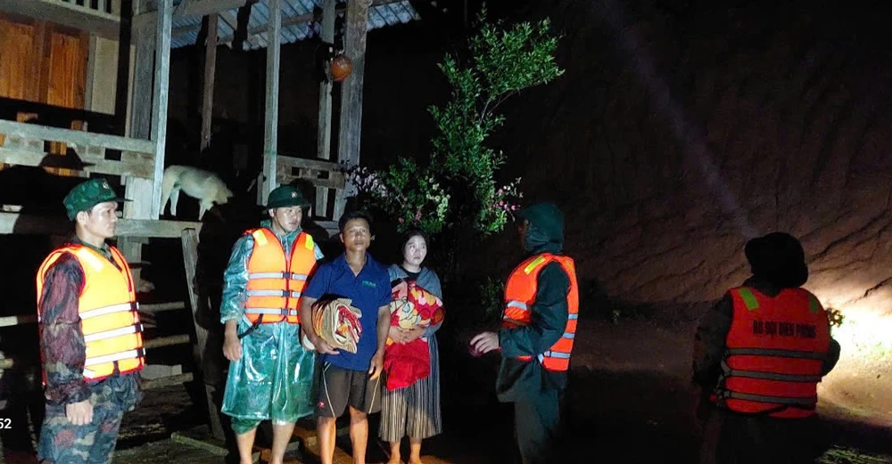 Di dời 506 người dân ở biên giới Quảng Bình ra khỏi vùng nguy cơ sạt lở