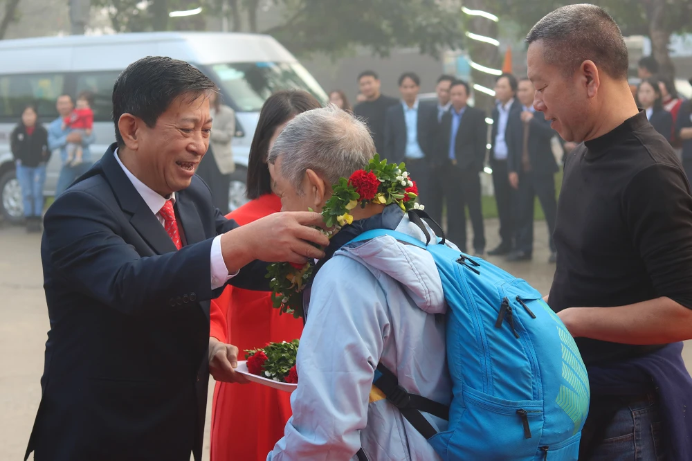 Phong-Nha-Ke-Bang-Xong-dat-du-lich (8).JPG