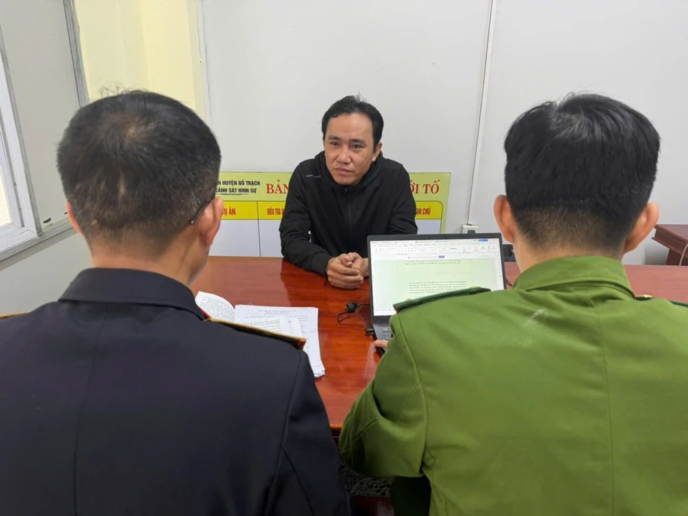 'Nổ' có quan hệ để chạy án rồi lừa đảo chiếm đoạt gần 650 triệu đồng