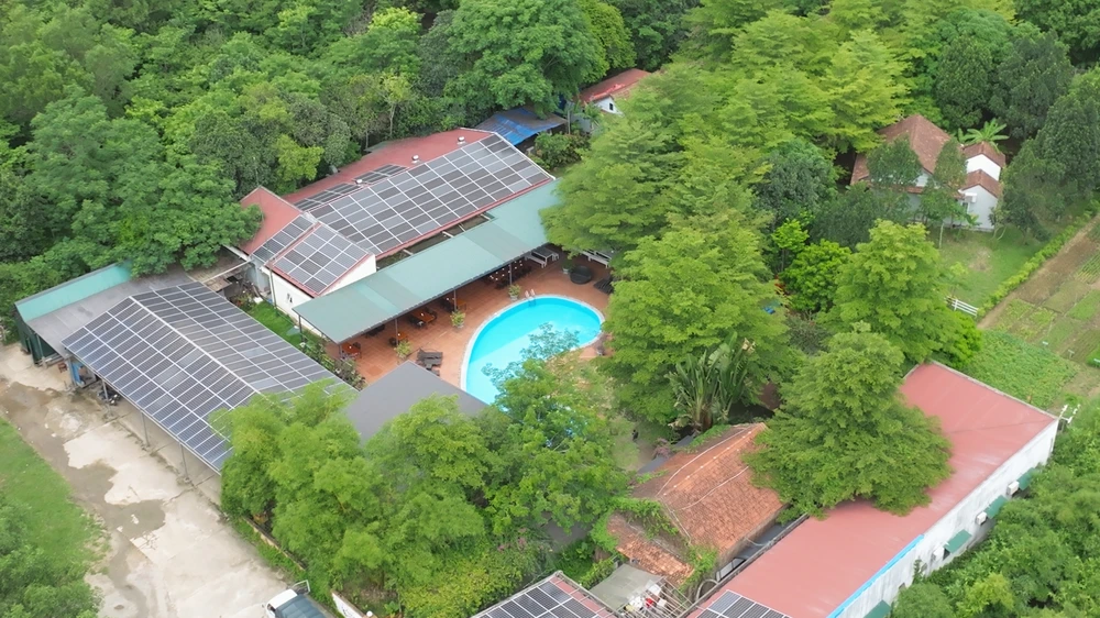 3-Điện NLMT - Chày Lập Farmstay .jpg