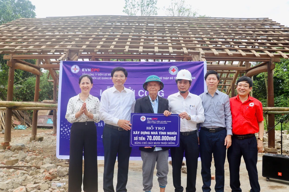 Điện lực Quảng Bình khởi công xây dựng nhà tình nghĩa cho người có công