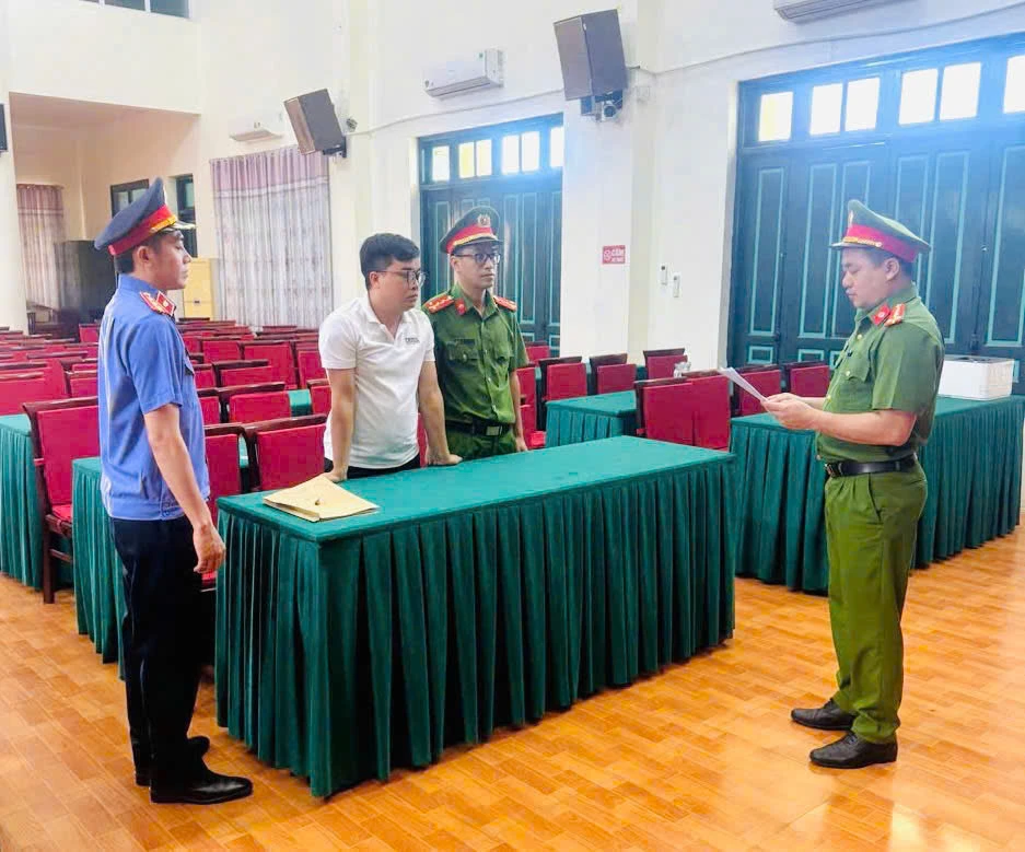 Công an Quảng Bình triệt phá đường dây mua bán trái phép hóa đơn gần 350 tỉ đồng