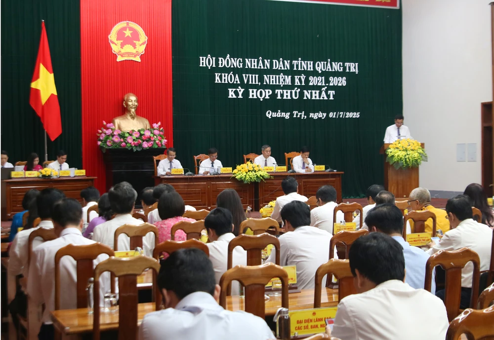 Kỳ họp đầu tiên của HĐND tỉnh Quảng Trị: Khởi đầu giai đoạn phát triển mới