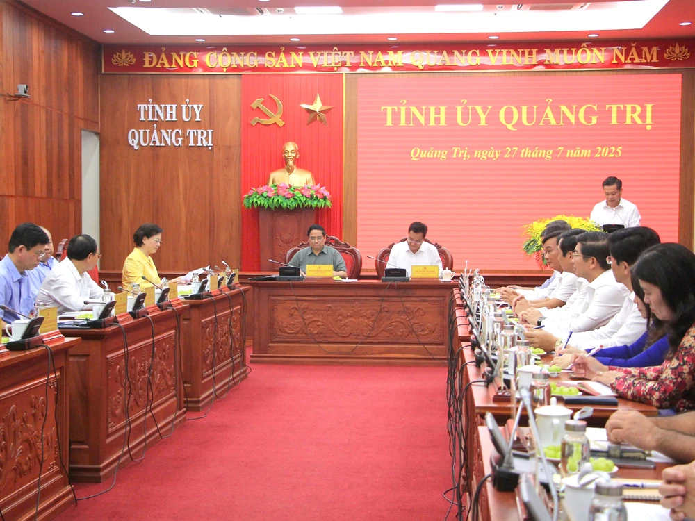 Thủ tướng Phạm Minh Chính: Quảng Trị cần phát huy sức mạnh nội sinh để bứt phá