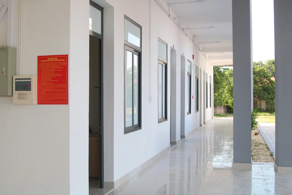 nha-cong-vu-o-quang-tri (6).JPG