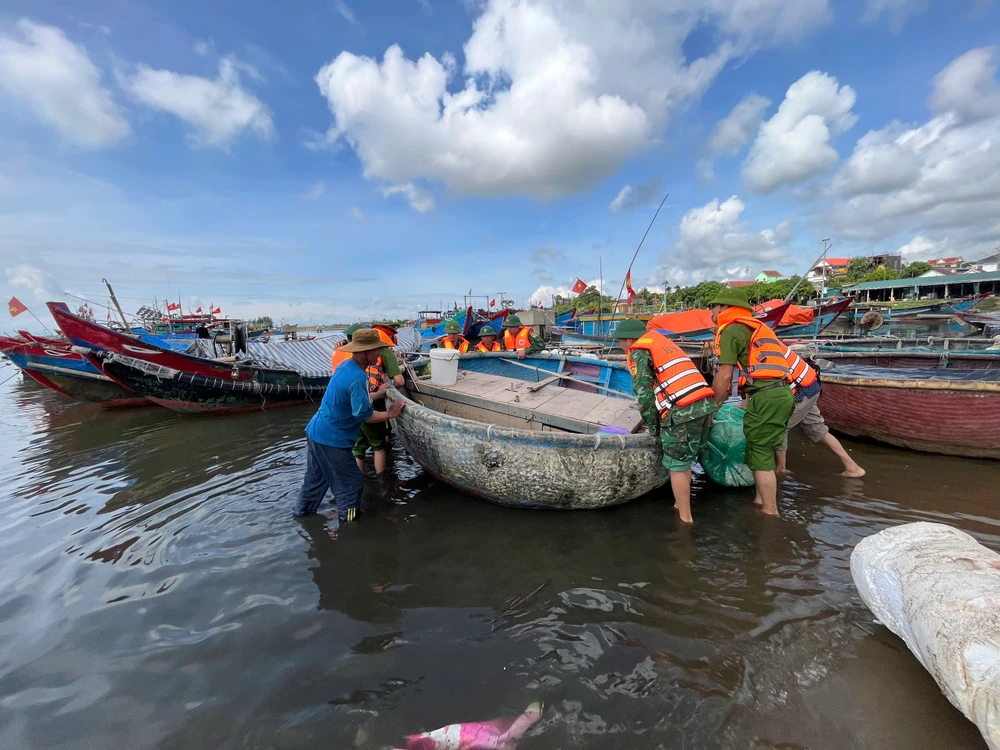 Quảng Trị và TP Huế khẩn trương lên phương án ứng phó bão số 5