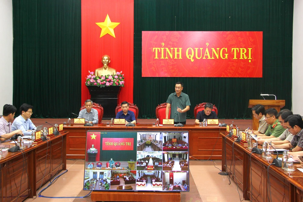 Quảng Trị họp khẩn trong đêm trước khi bão số 5 đổ bộ