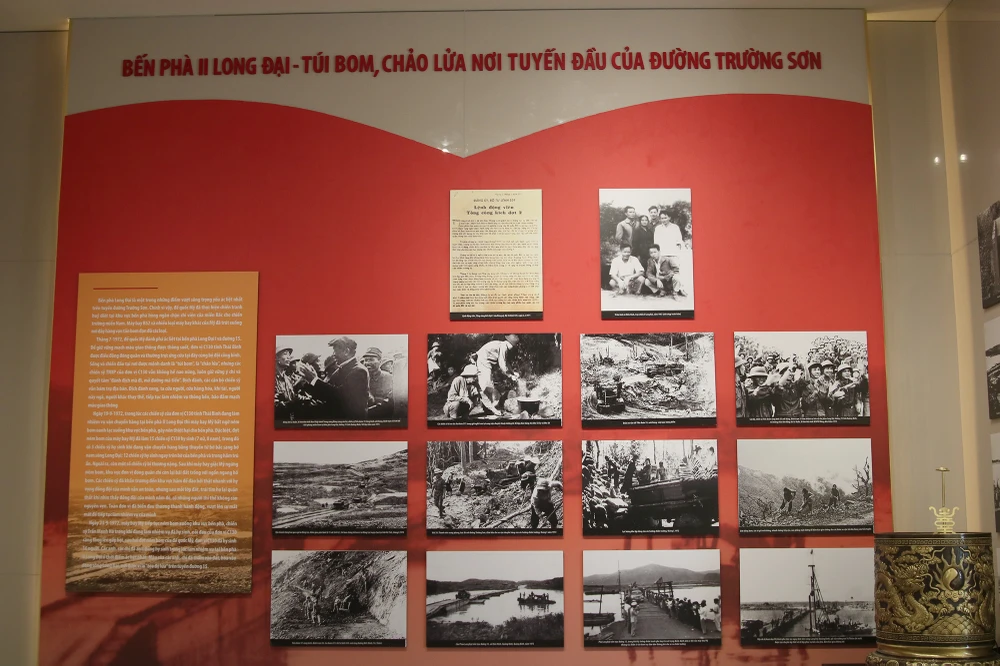 khu-tuong-niem-16-thanh-nien-xung-phong-ben-pha-long-dai (15).JPG