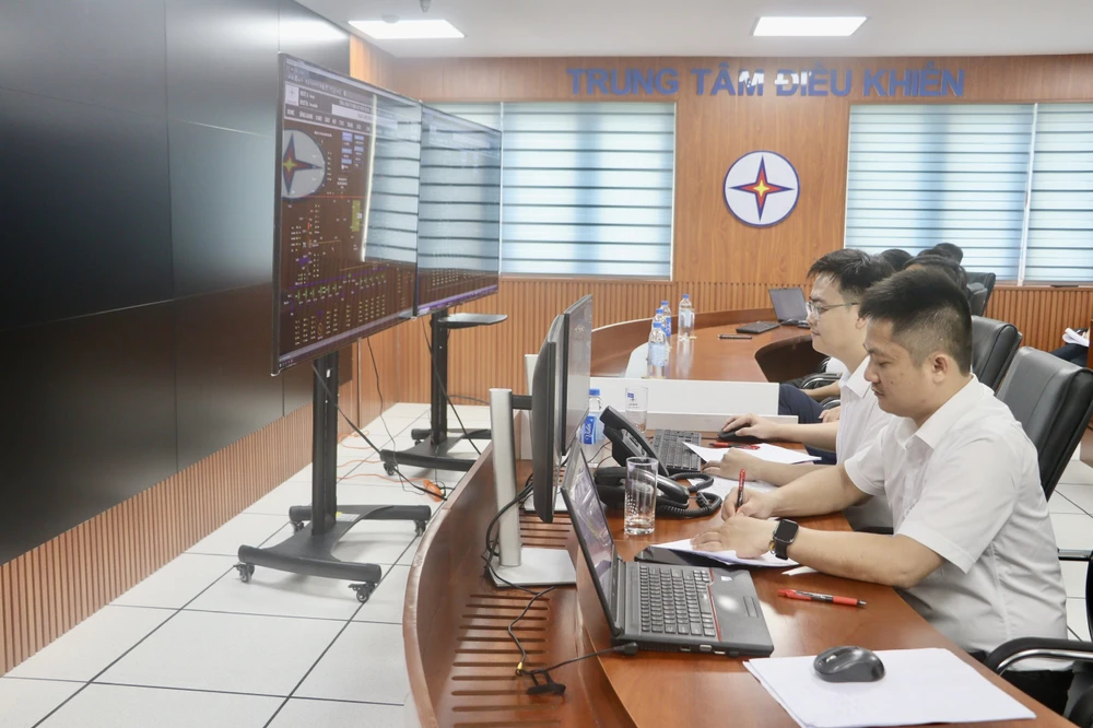 Quảng Trị ứng dụng công nghệ số trong quản lý vận hành lưới điện