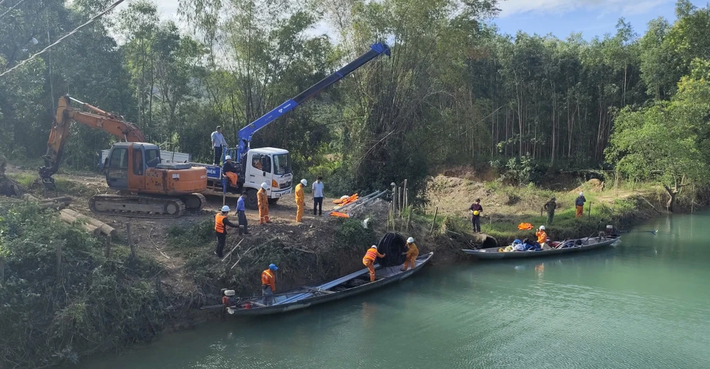 cong-ty-dien-luc-quang-tri-cap-dien-nguoi-dan (1).jpg