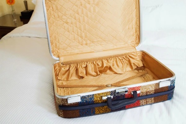 19 tục lệ đón năm mới kỳ lạ trên thế giới ảnh 2