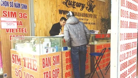 Thị trường sim 11 số: Găm hàng và thổi giá ảnh 1