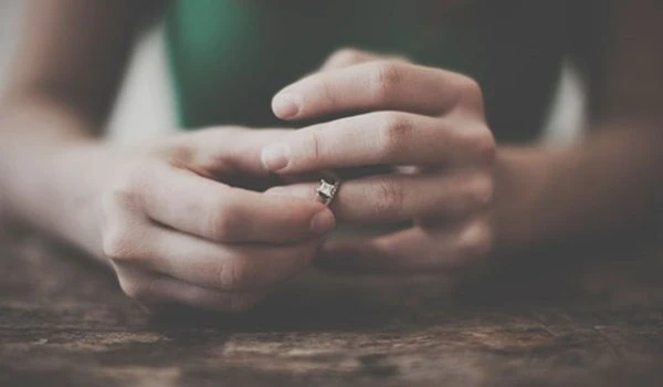 7 dấu hiệu khi quan hệ rạn nứt ảnh 6