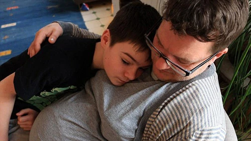 Xem các ông chồng vật vã sống chung với bụng bầu - 5