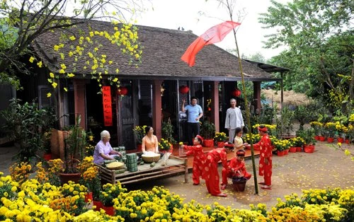 Tết, lúc người Việt… khiếm nhã nhất ảnh 1