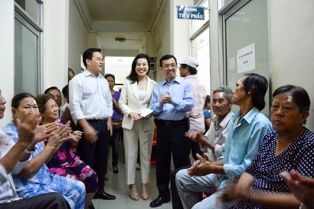 VWS: San sẻ tấm lòng để biết yêu thương ảnh 4