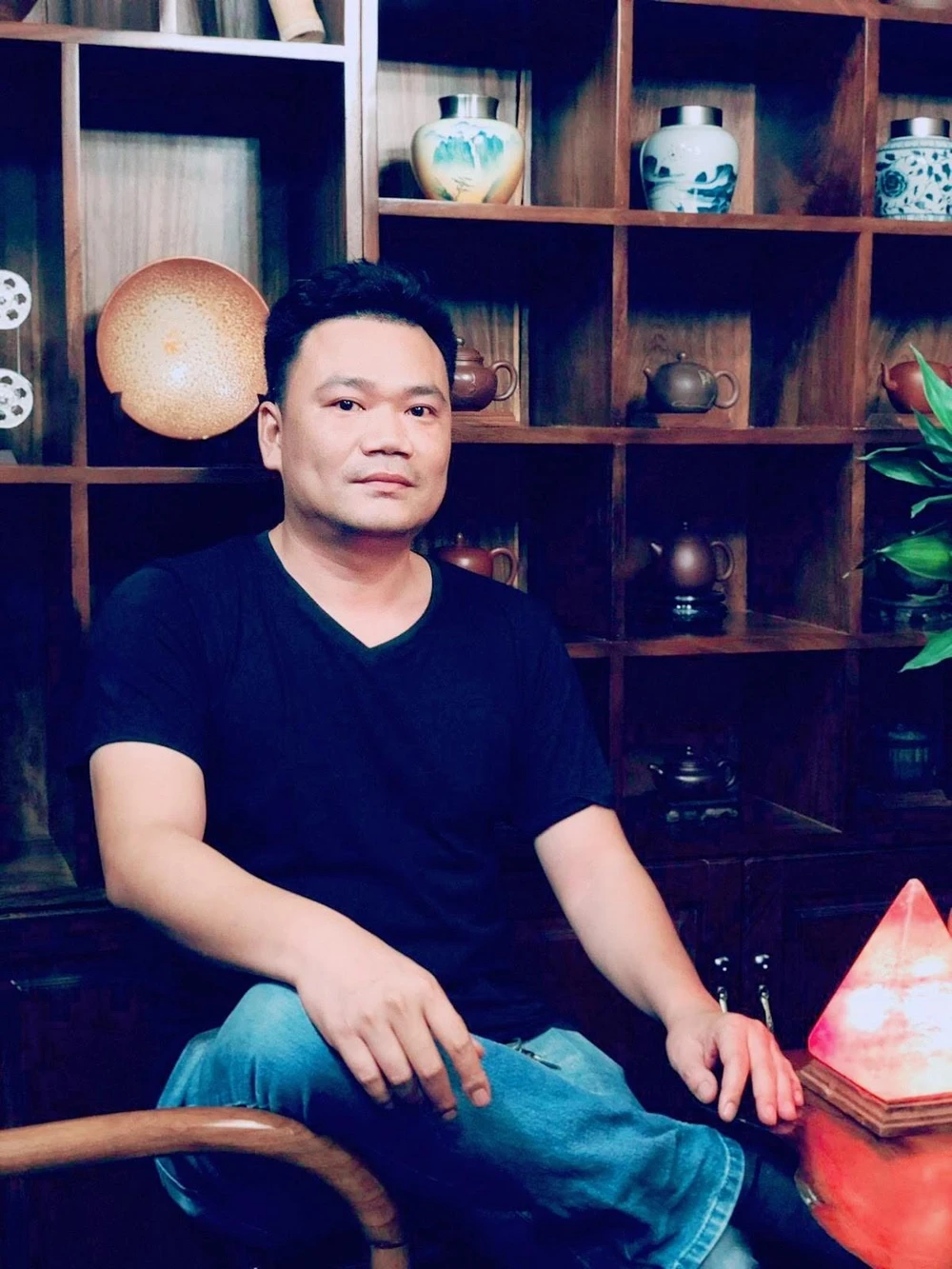 Founder & CEO - Đào Quốc Tuấn Founder & CEO - Đào Quốc Tuấn